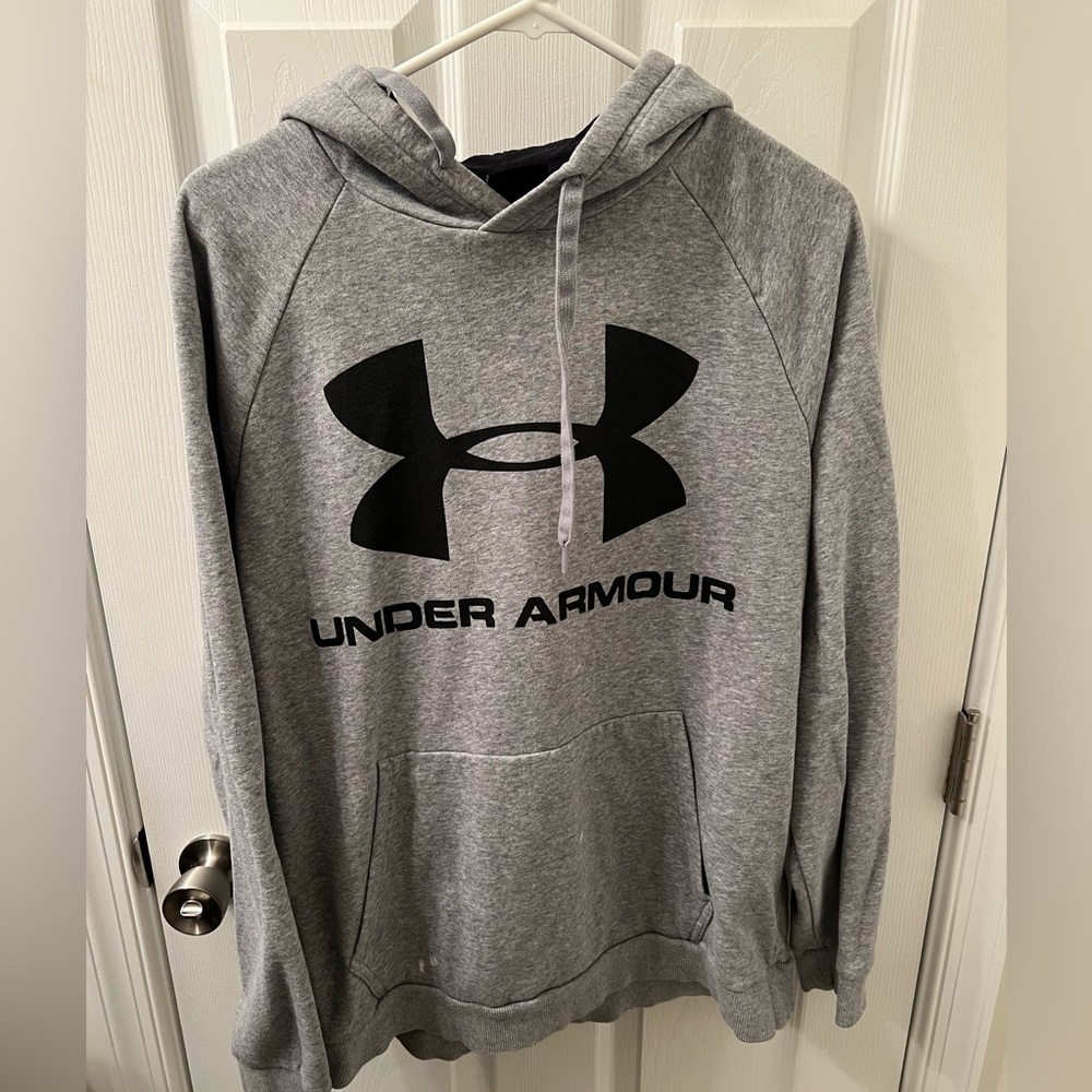 Under Armour sweatshirt